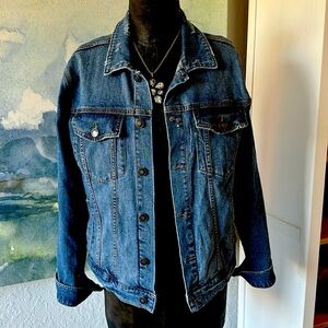 Retrofit S Distressed Denim/ Jean Jacket